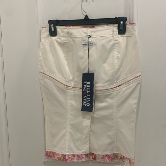 NWT Jean Paul Gaultier Jean’s line stretch skirt. Size 40 - Picture 2 of 7